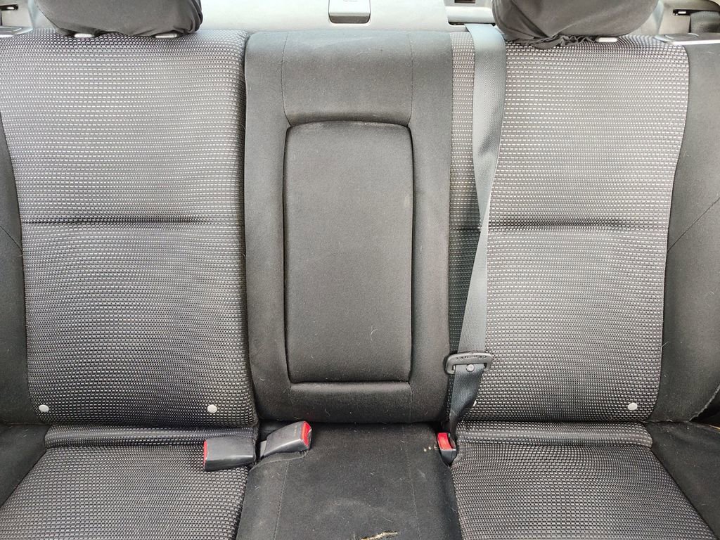 Used 2012 MAZDA MAZDA3 i Touring image 26