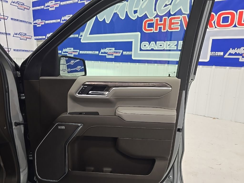 New 2026 Chevrolet Silverado 1500 LTZ w/ LTZ Premium Package image 25