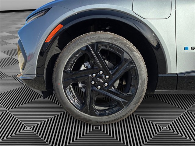 New 2026 Chevrolet Equinox EV RS image 9