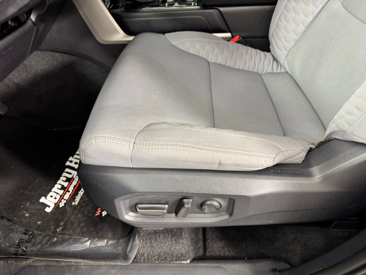 Used 2025 Toyota Tundra SR5 w/ SR5 Convenience Package image 12