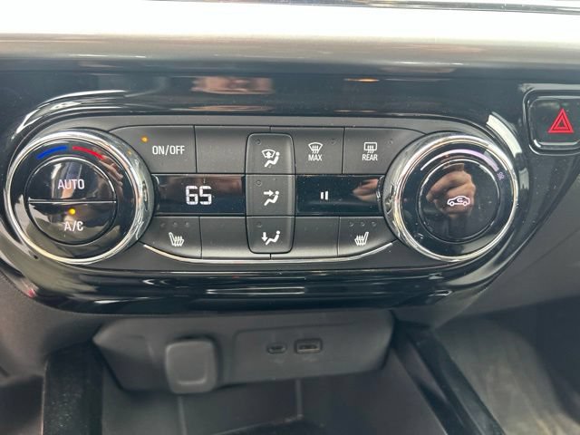 Used 2026 Chevrolet Trax LT w/ Driver Confidence Package FWD image 11