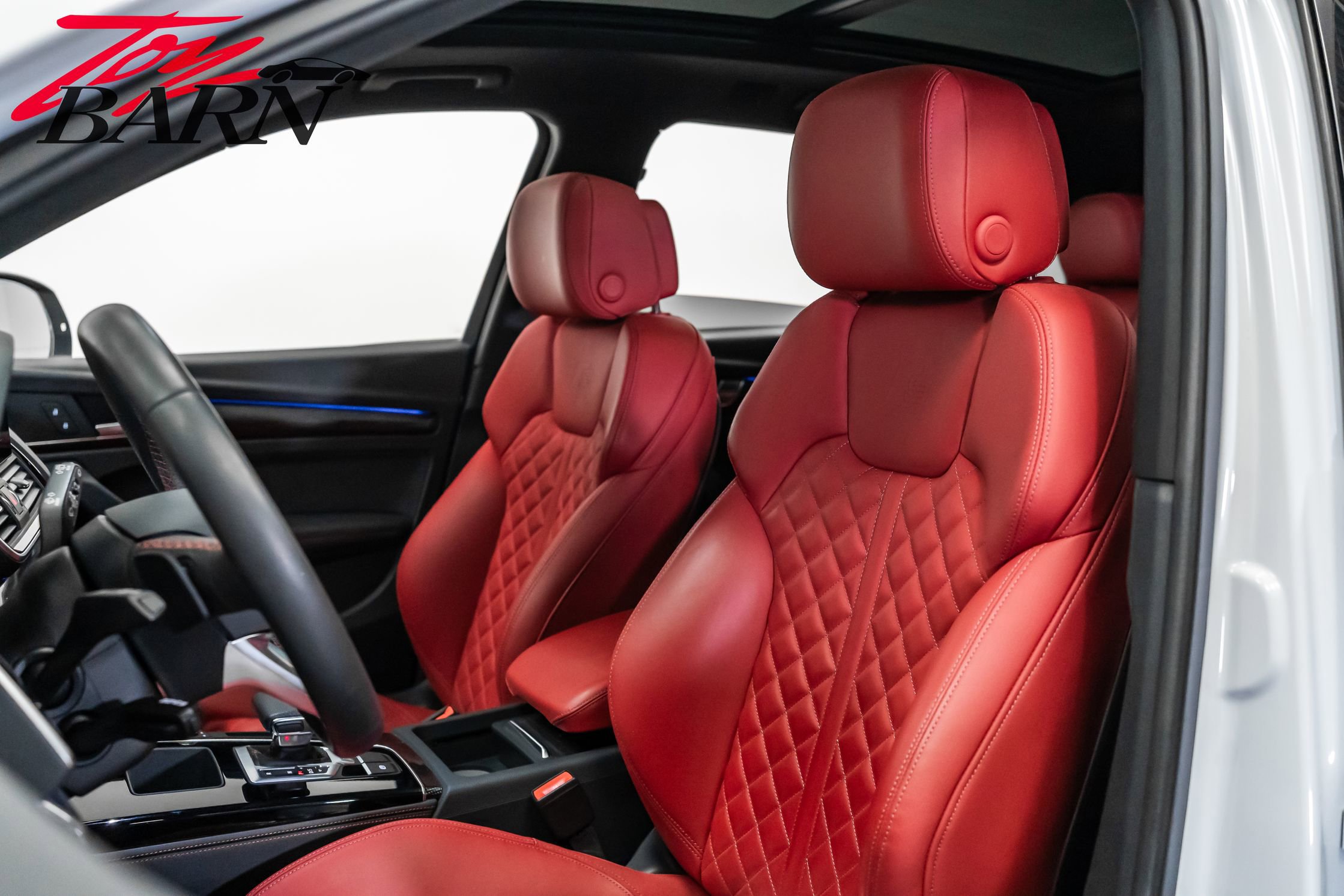 Used 2024 Audi SQ5 Prestige image 25