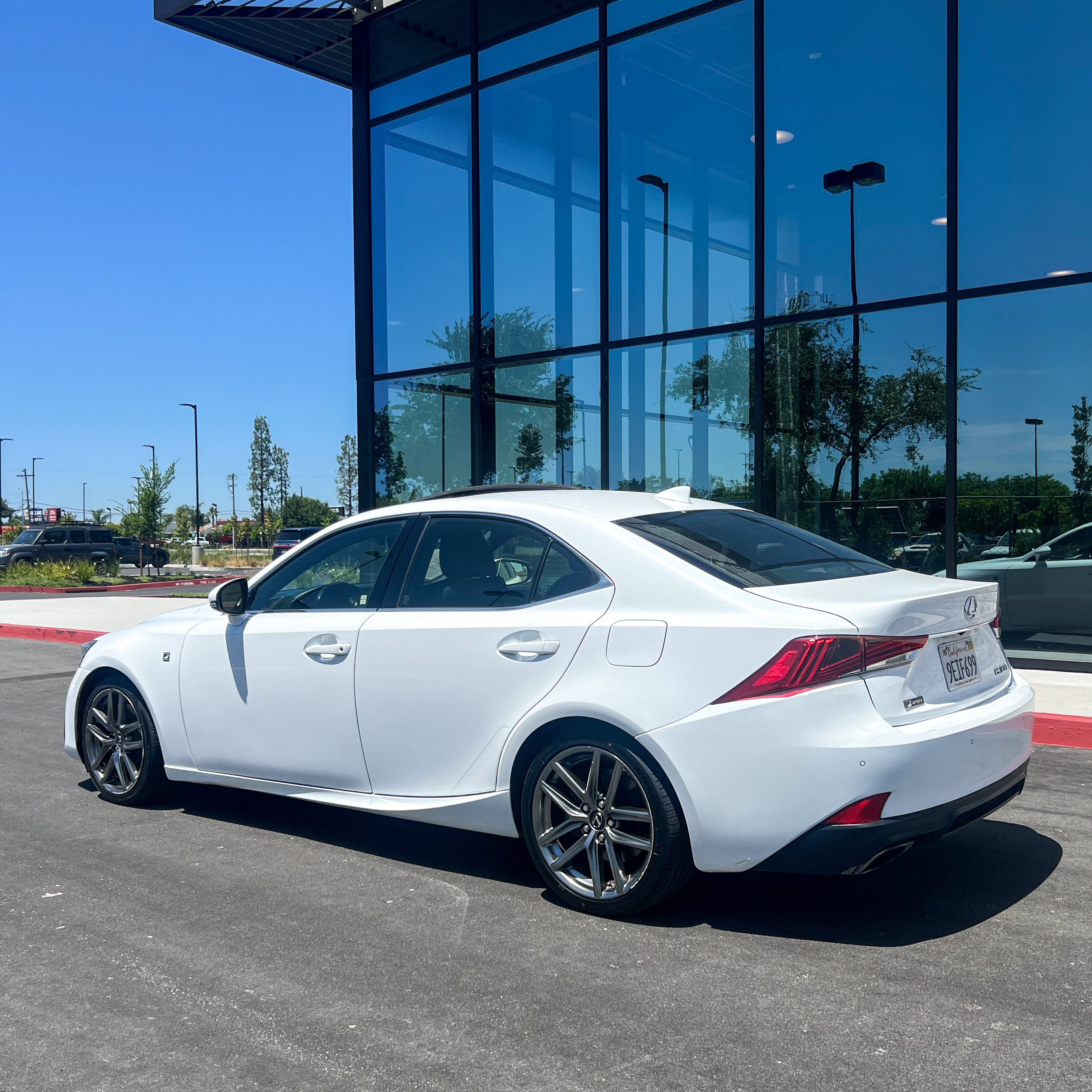 Used 2018 Lexus IS 300 F Sport RWD image 2