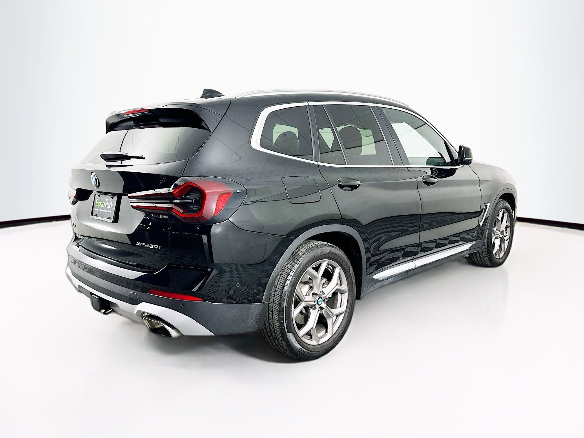 Used 2024 BMW X3 xDrive30i w/ Premium Package w/ZPA image 9