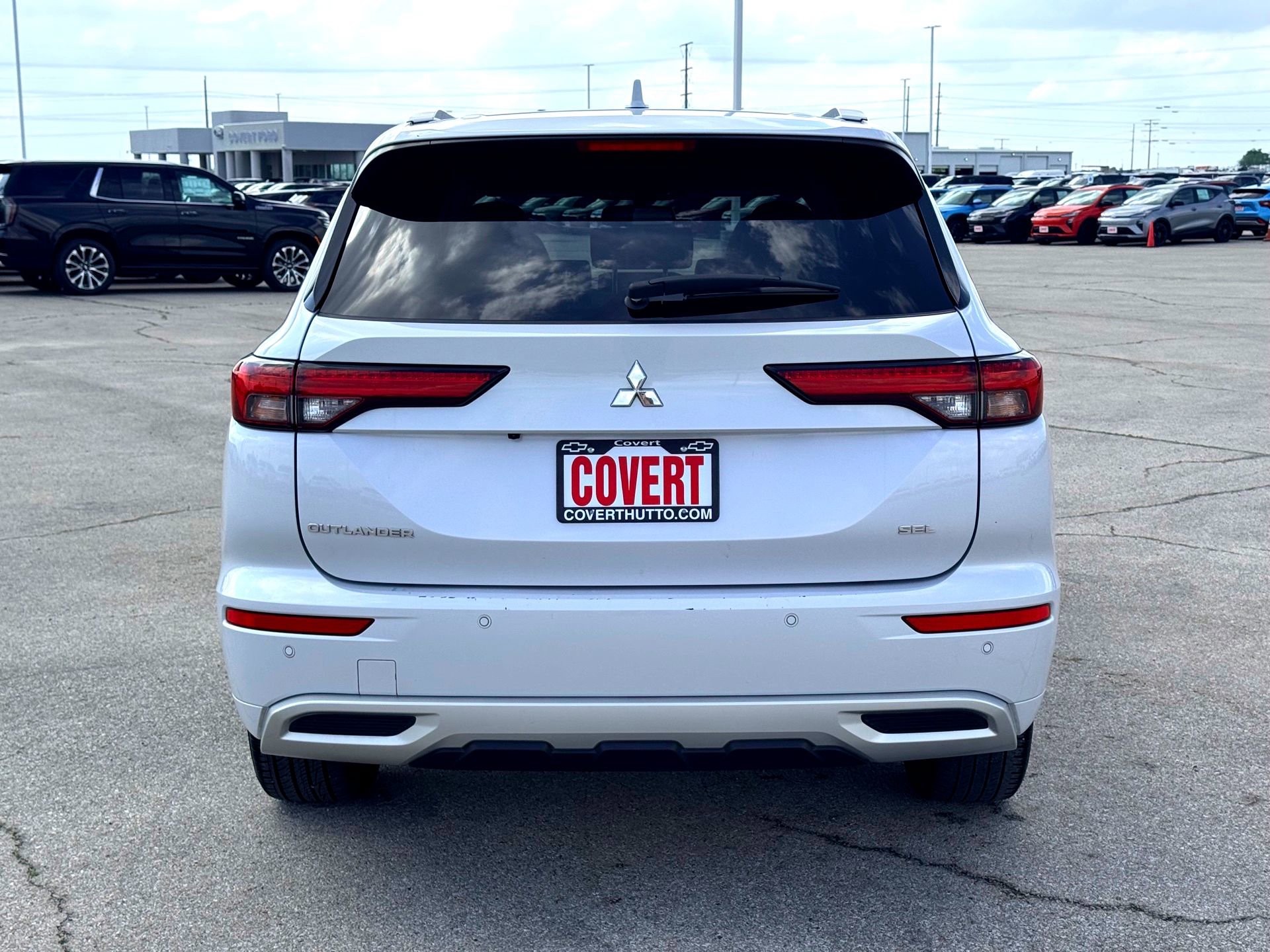 Used 2023 Mitsubishi Outlander SEL image 7