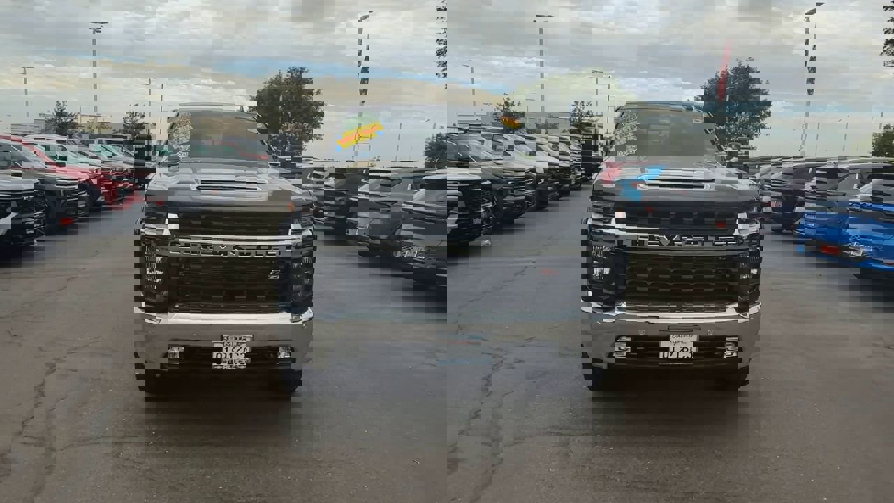 Used 2020 Chevrolet Silverado 2500 LT w/ All Star Edition image 2