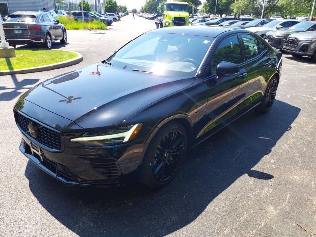 Certified 2024 Volvo S60 T8 Plus w/ Climate Package AWD/4WD video 1