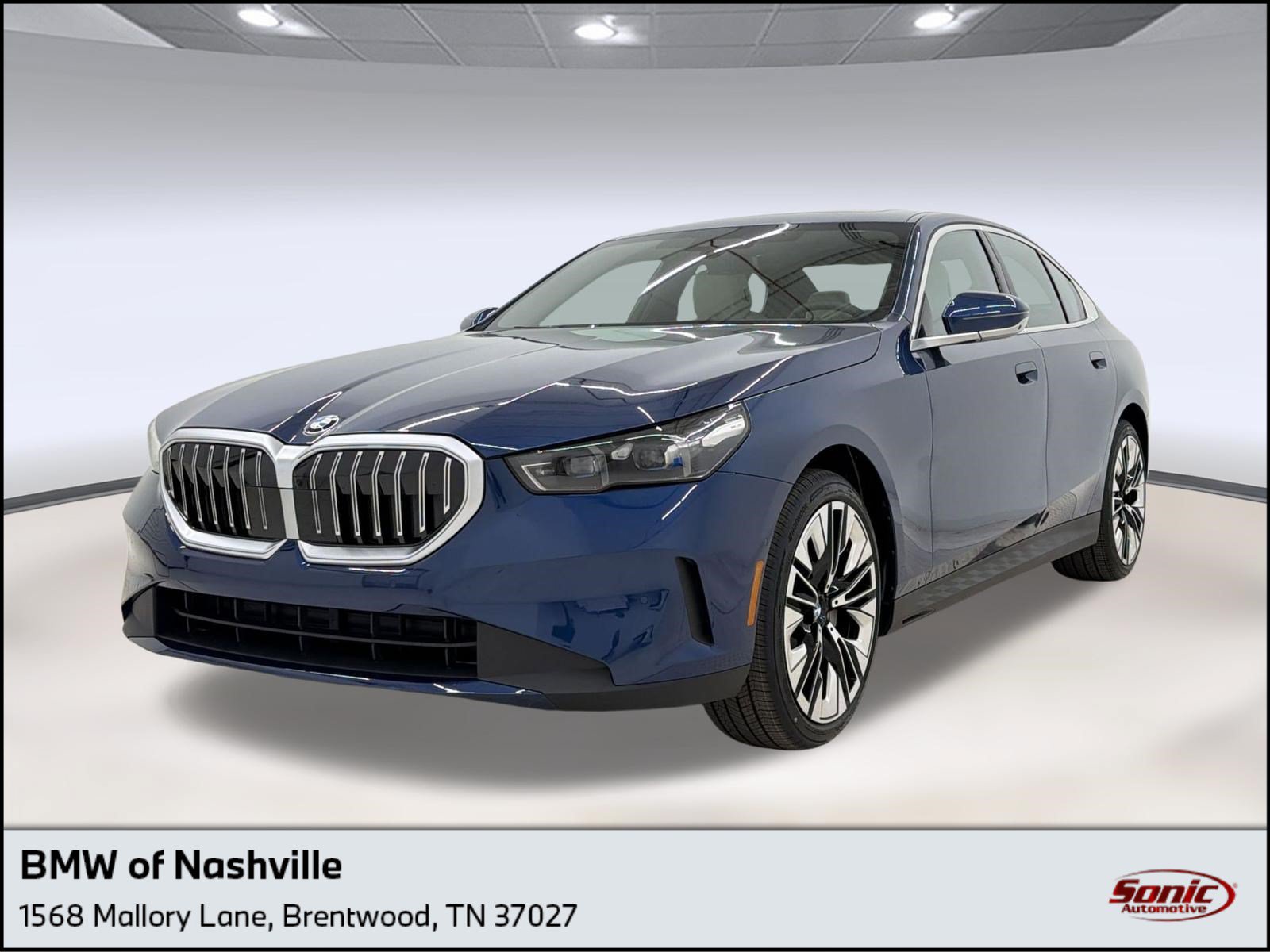 New 2026 BMW 530i RWD image 1