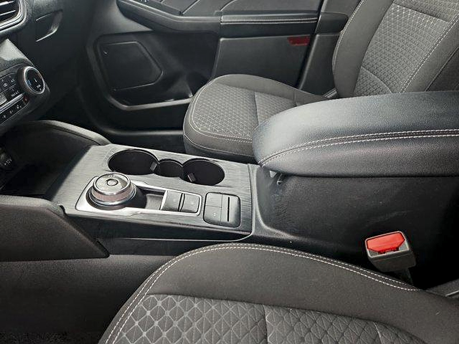 Certified 2023 Ford Escape Active AWD/4WD image 21