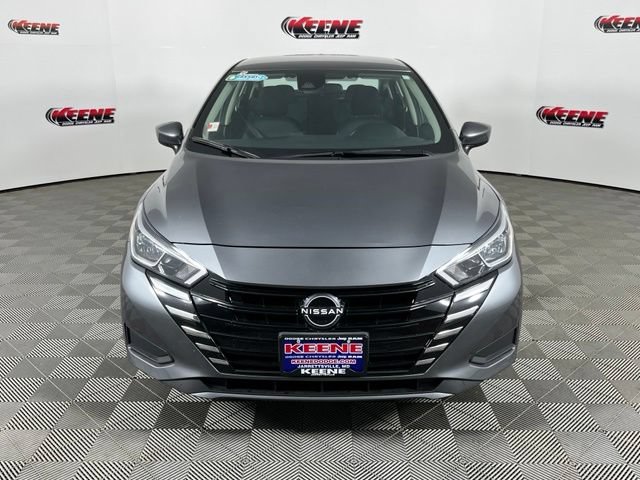 Used 2024 Nissan Versa SV FWD image 4