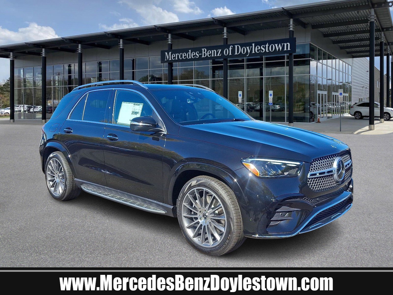 New 2026 Mercedes-Benz GLE 450 4MATIC image 1