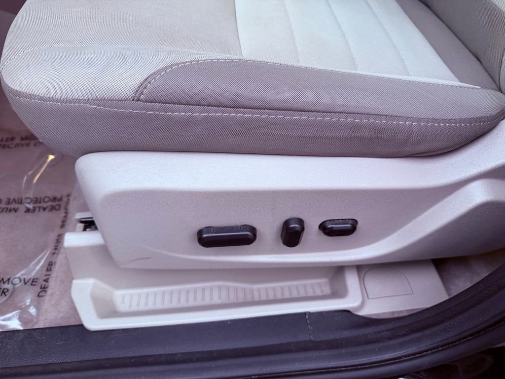 Used 2015 Ford Escape SE image 19