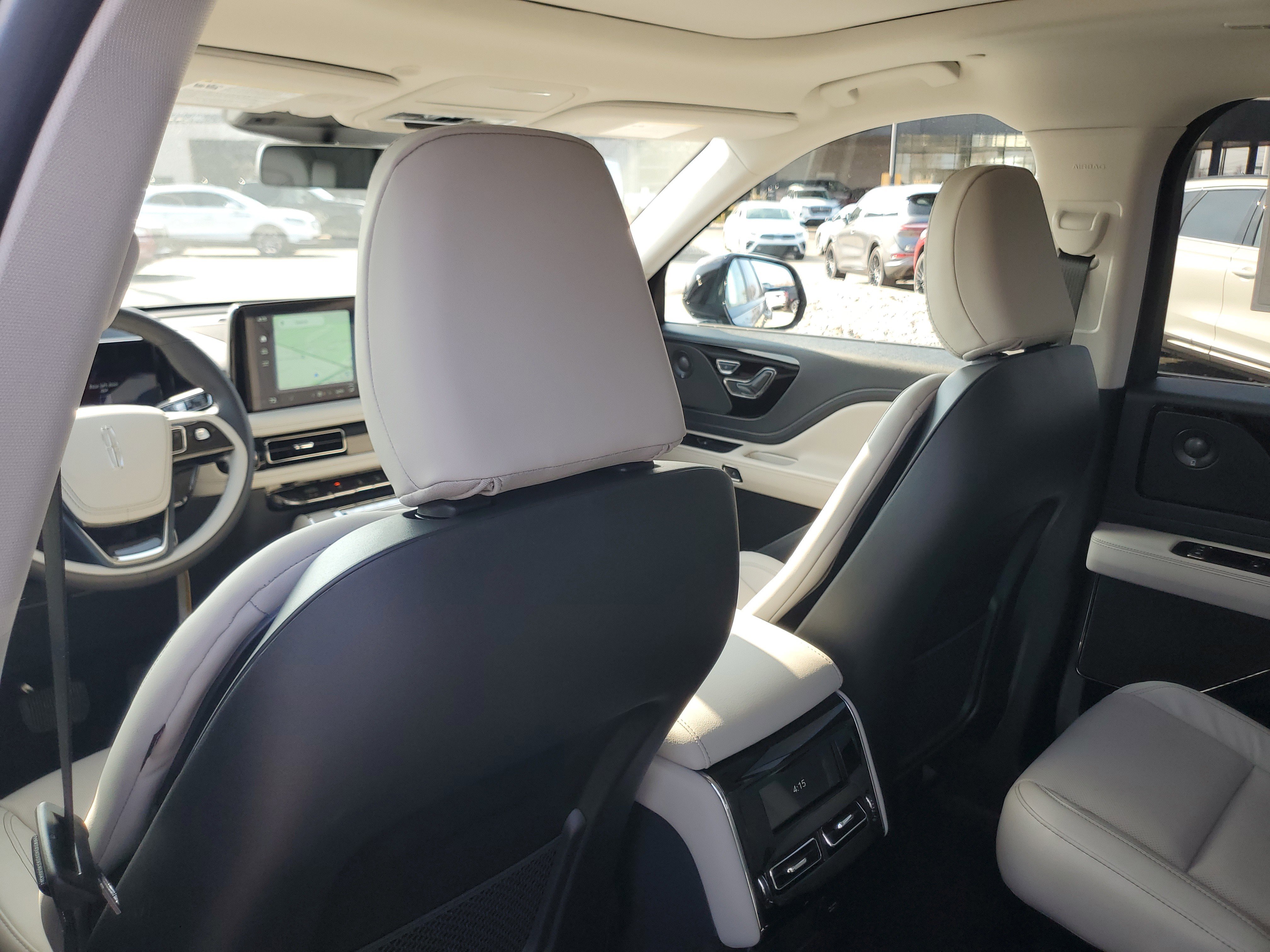New 2026 Lincoln Aviator Reserve w/ Jet Appearance Package image 24