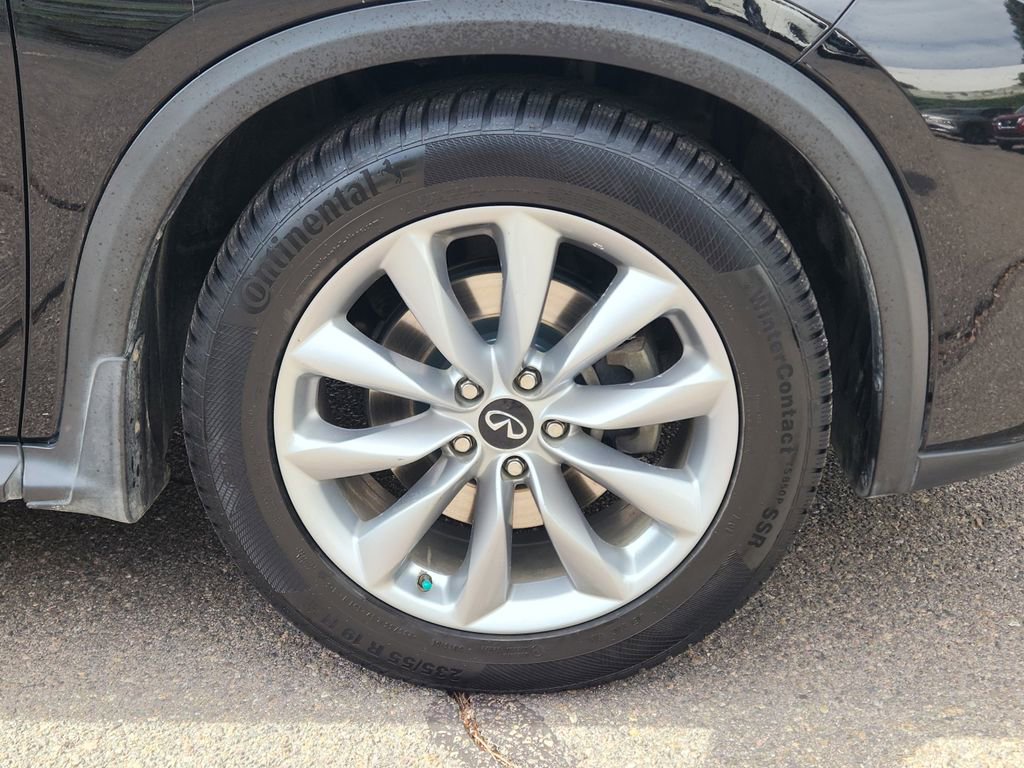 Used 2020 INFINITI QX50 Essential w/ Convenience Package image 16