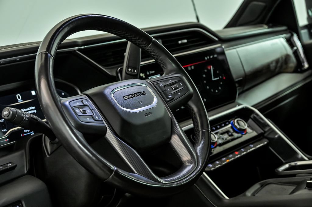Used 2024 GMC Sierra 2500 Denali Ultimate AWD/4WD image 15