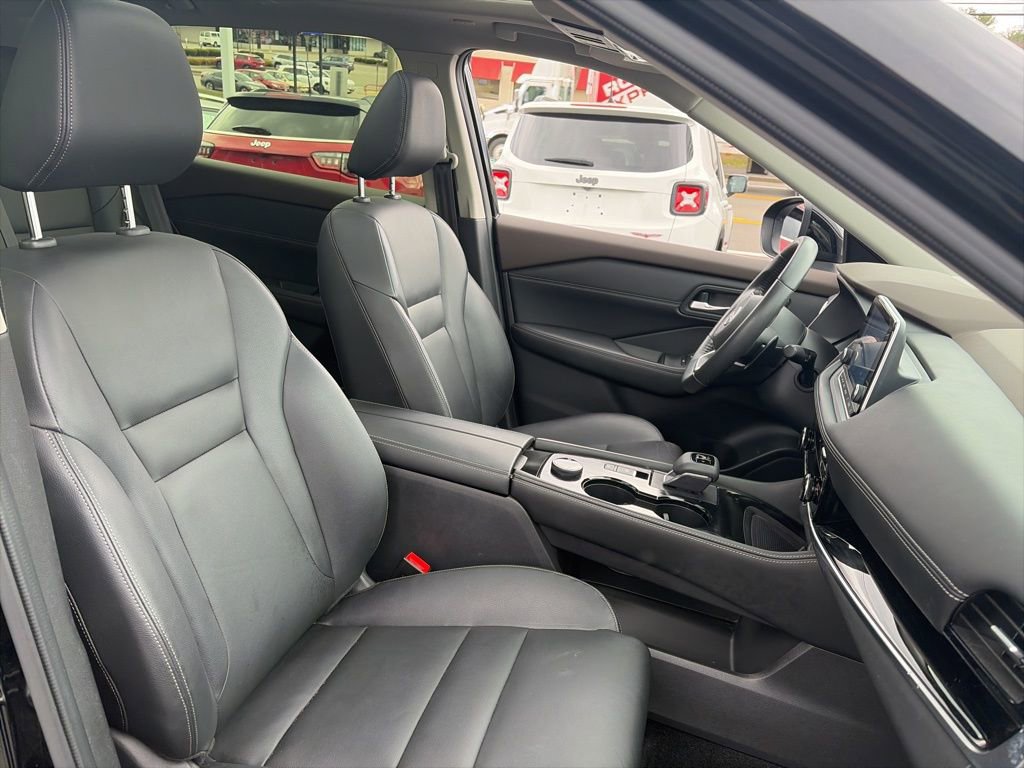 Certified 2023 Nissan Rogue SL image 17