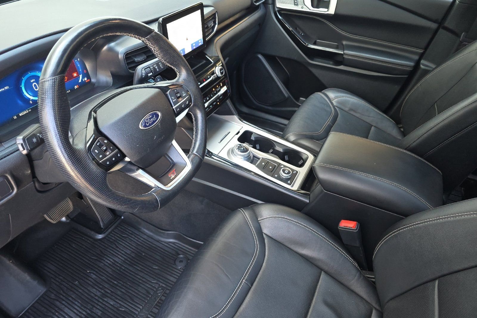 Used 2021 Ford Explorer ST w/ Equipment Group 401A AWD/4WD image 10