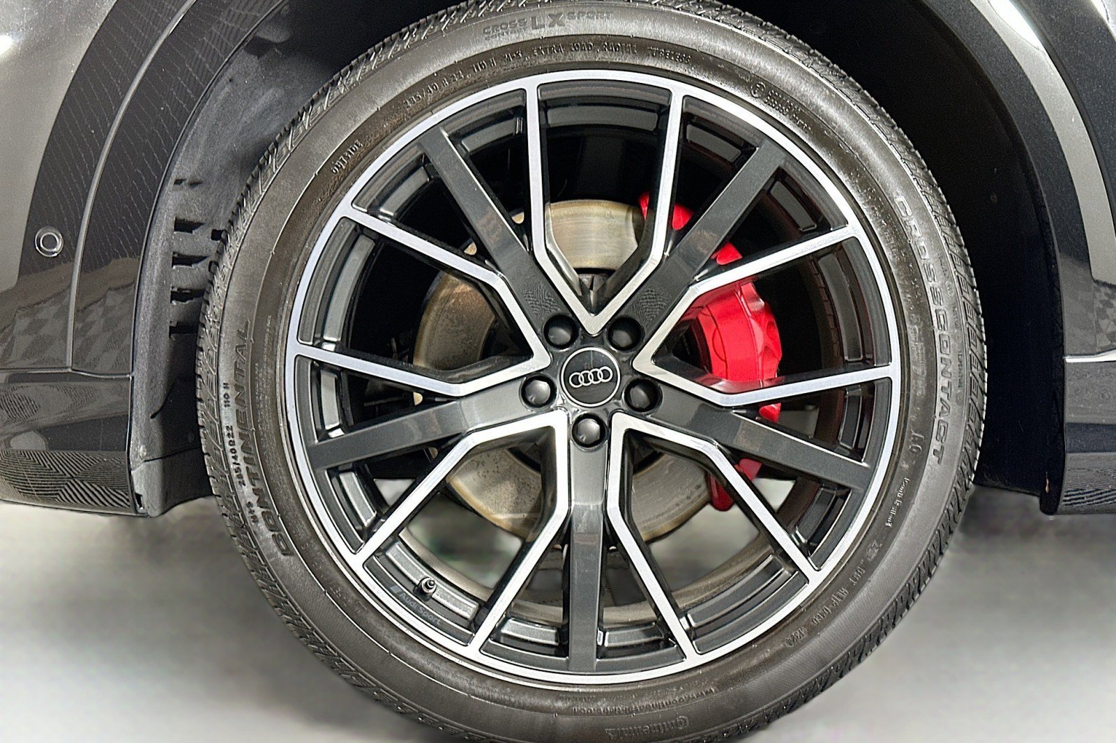 Used 2023 Audi Q8 Prestige w/ Prestige Package image 11