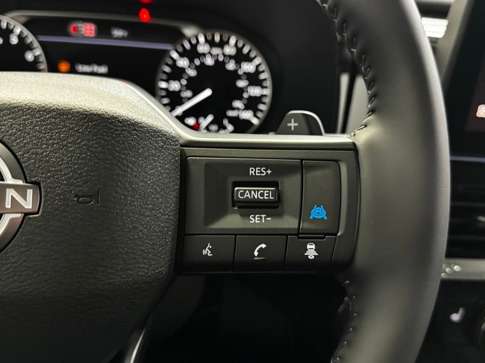 New 2026 Nissan Pathfinder SV AWD/4WD image 19