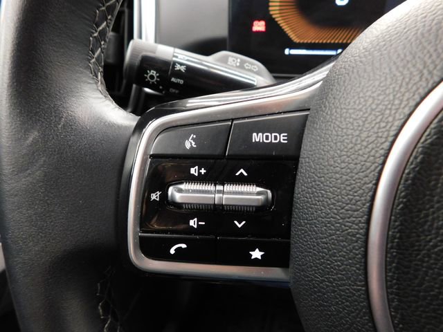 Used 2024 Kia Sorento S image 24