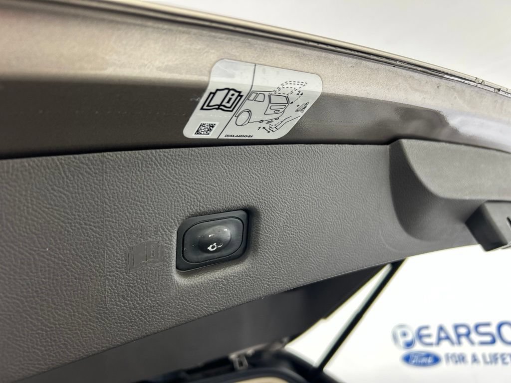 Used 2020 Lincoln Nautilus Reserve FWD image 33