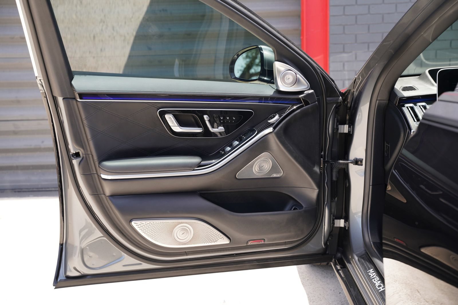 Used 2024 Mercedes-Benz Maybach S 580 4MATIC image 22