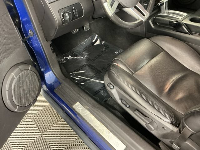 Used 2007 Ford Mustang Premium RWD image 14
