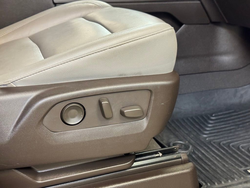 Used 2021 Chevrolet Tahoe Z71 AWD/4WD image 25