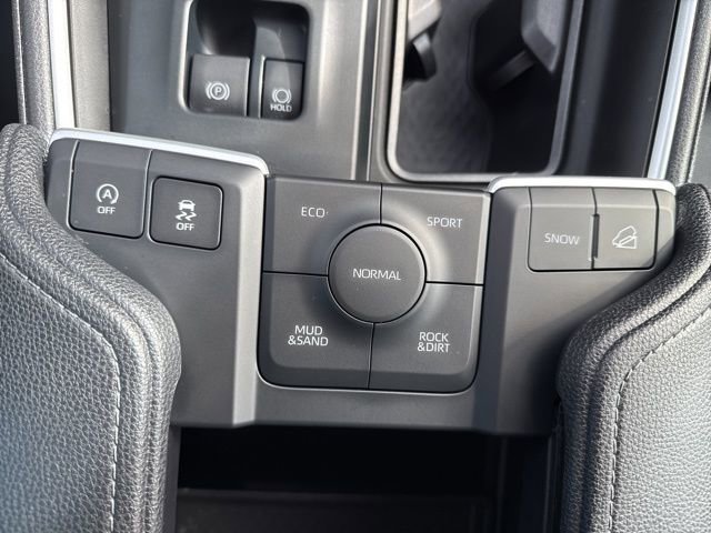 Used 2025 Toyota Grand Highlander XLE image 37