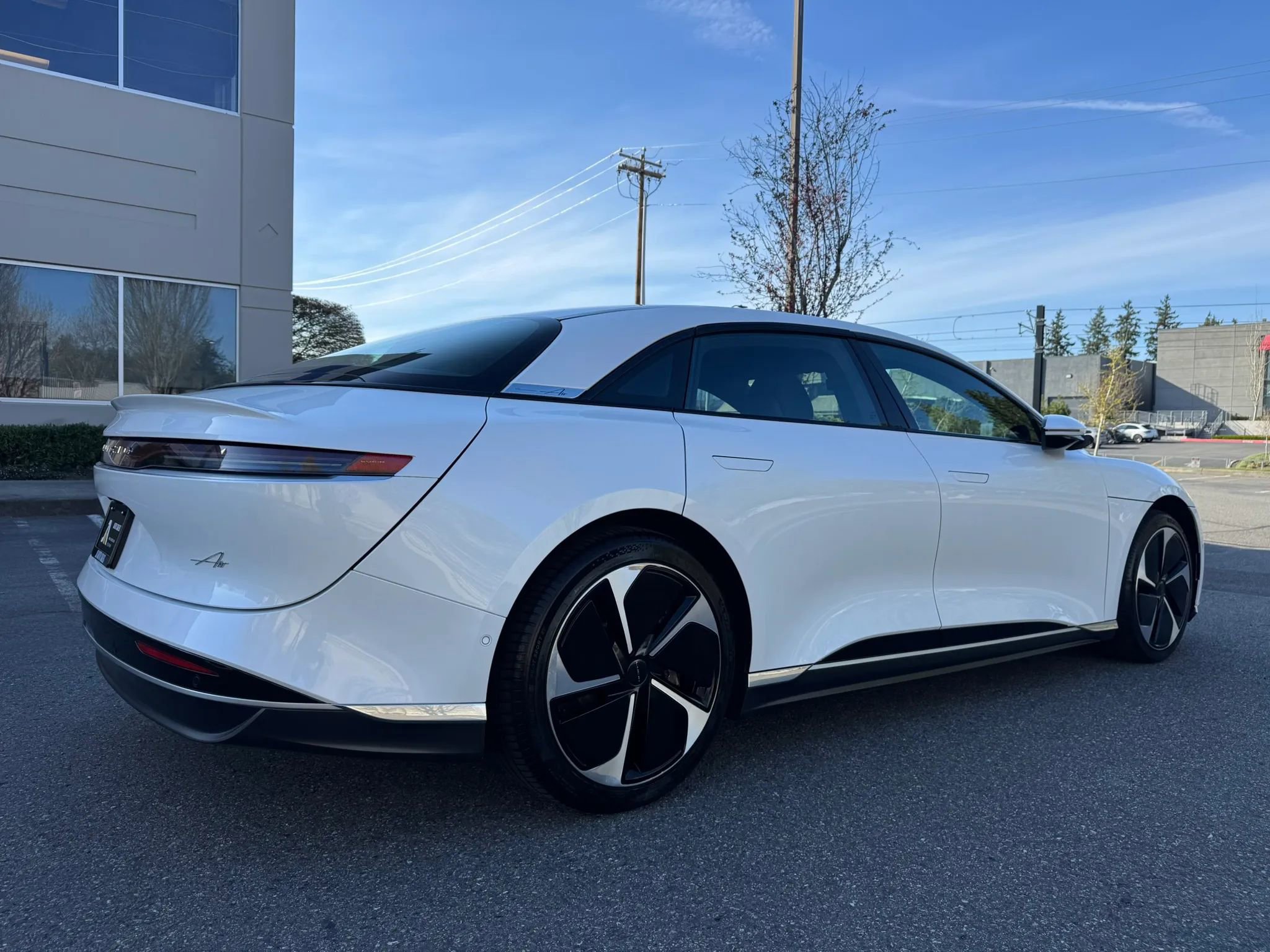 Used 2023 Lucid Air Pure image 11