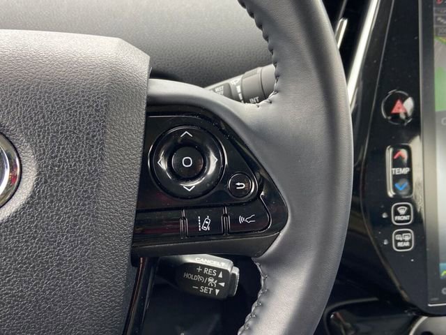 Used 2022 Toyota Prius Prime XLE image 18