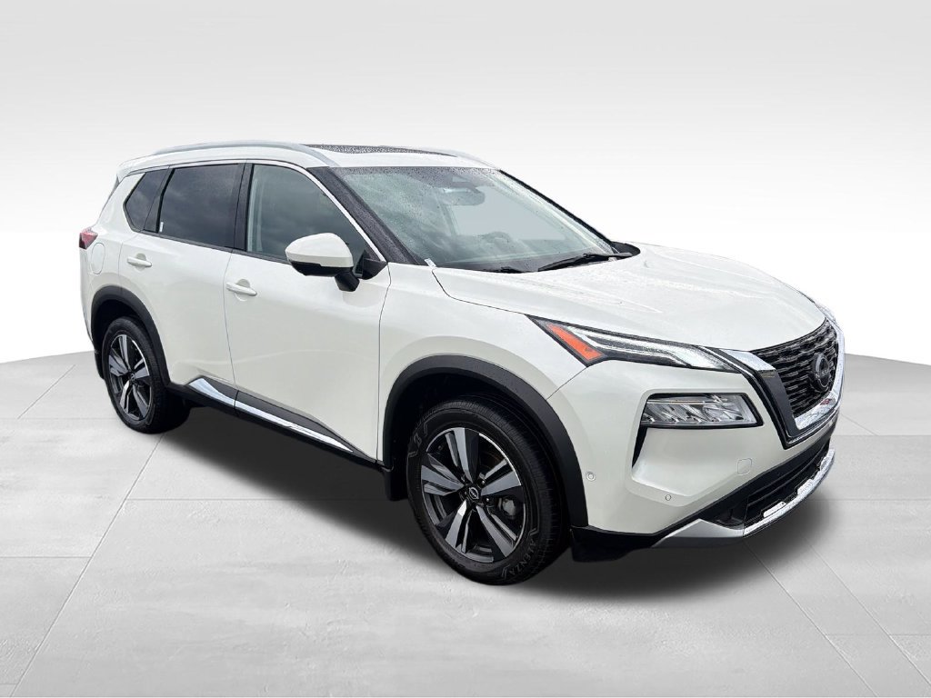 Used 2023 Nissan Rogue Platinum w/ Platinum Premium Package FWD image 8