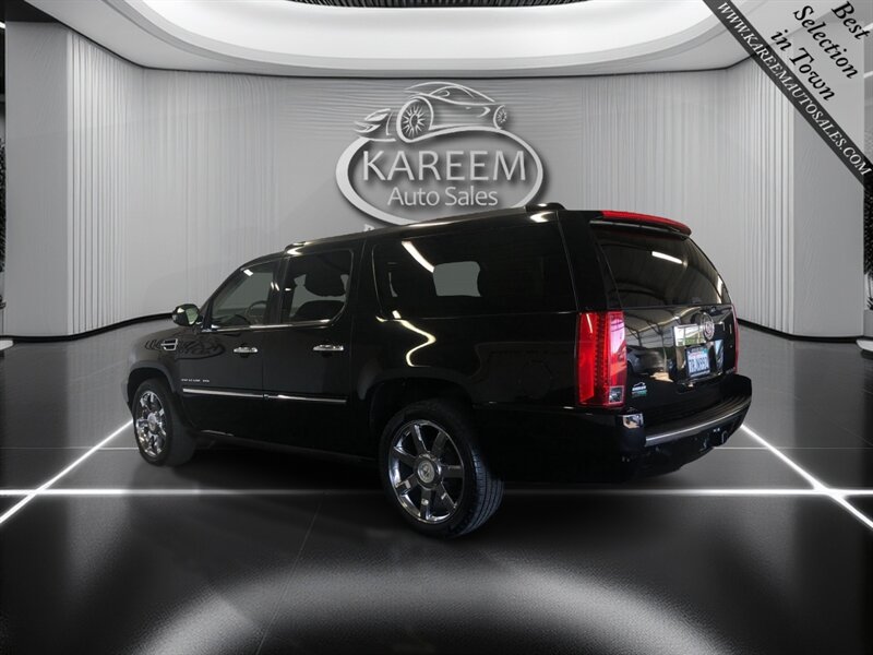 Used 2011 Cadillac Escalade ESV Premium AWD/4WD image 7