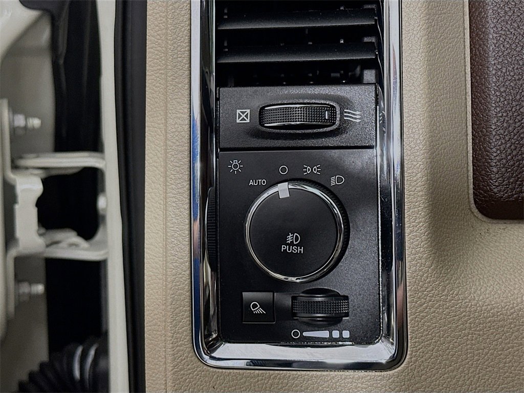 Used 2018 RAM 1500 Laramie Longhorn w/ Longhorn Southfork Package image 12