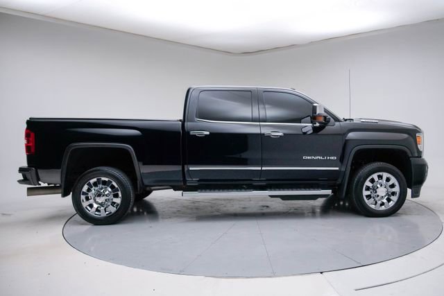 Used 2019 GMC Sierra 2500 Denali w/ Duramax Plus Package image 8
