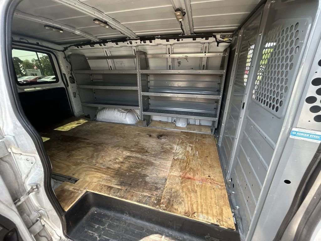 Used 2019 Chevrolet Express 2500 w/ Driver Convenience Package RWD image 18