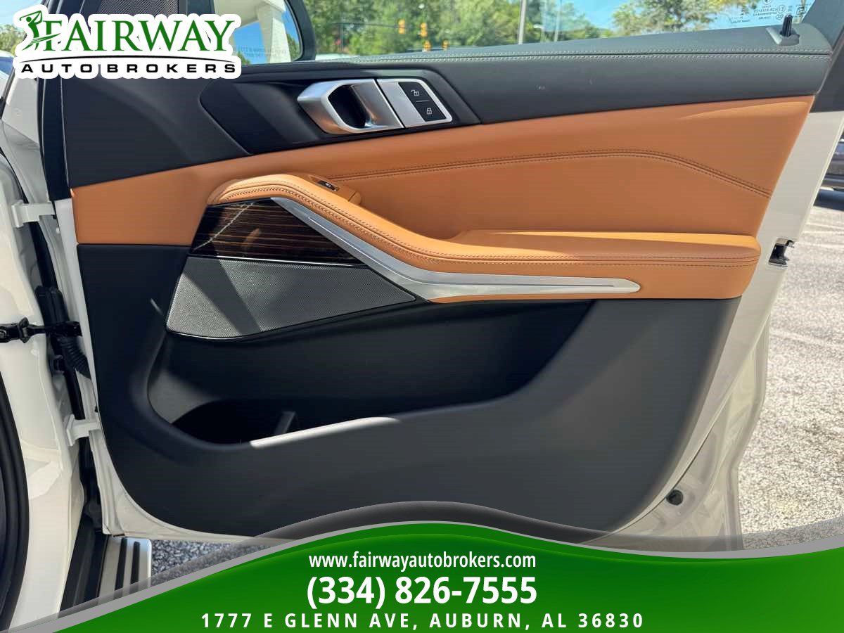 Used 2026 BMW X5 xDrive40i w/ Climate Comfort Package AWD/4WD image 31