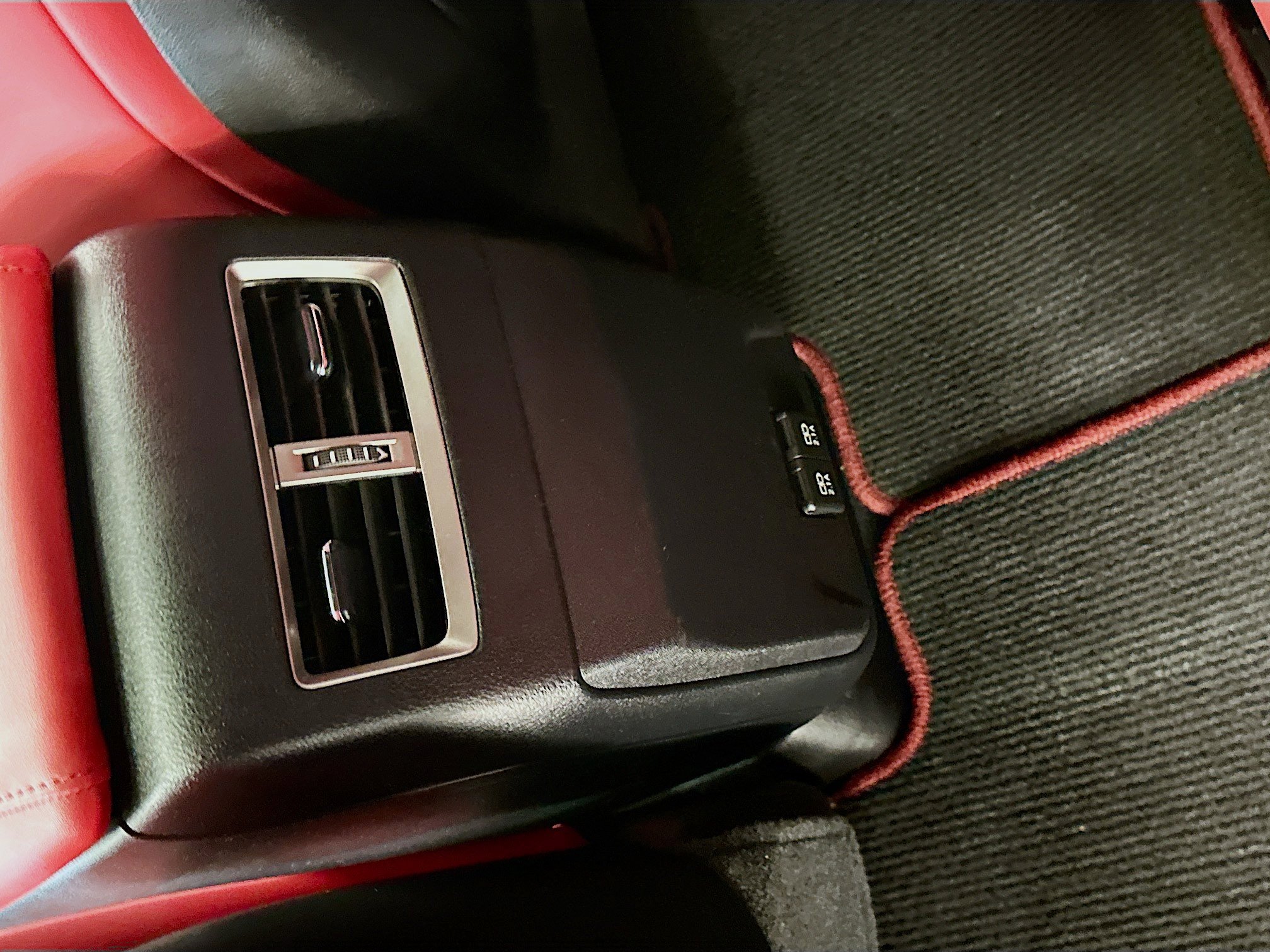 Used 2022 Lexus RX 350 F Sport w/ Accessory Package image 29