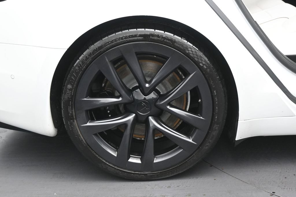 Used 2022 Tesla Model S Plaid AWD/4WD image 16