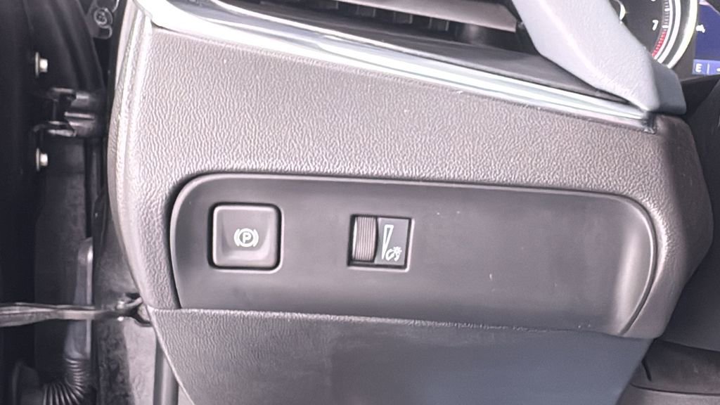 Used 2023 Buick Enclave Essence w/ Experience Buick Package image 37