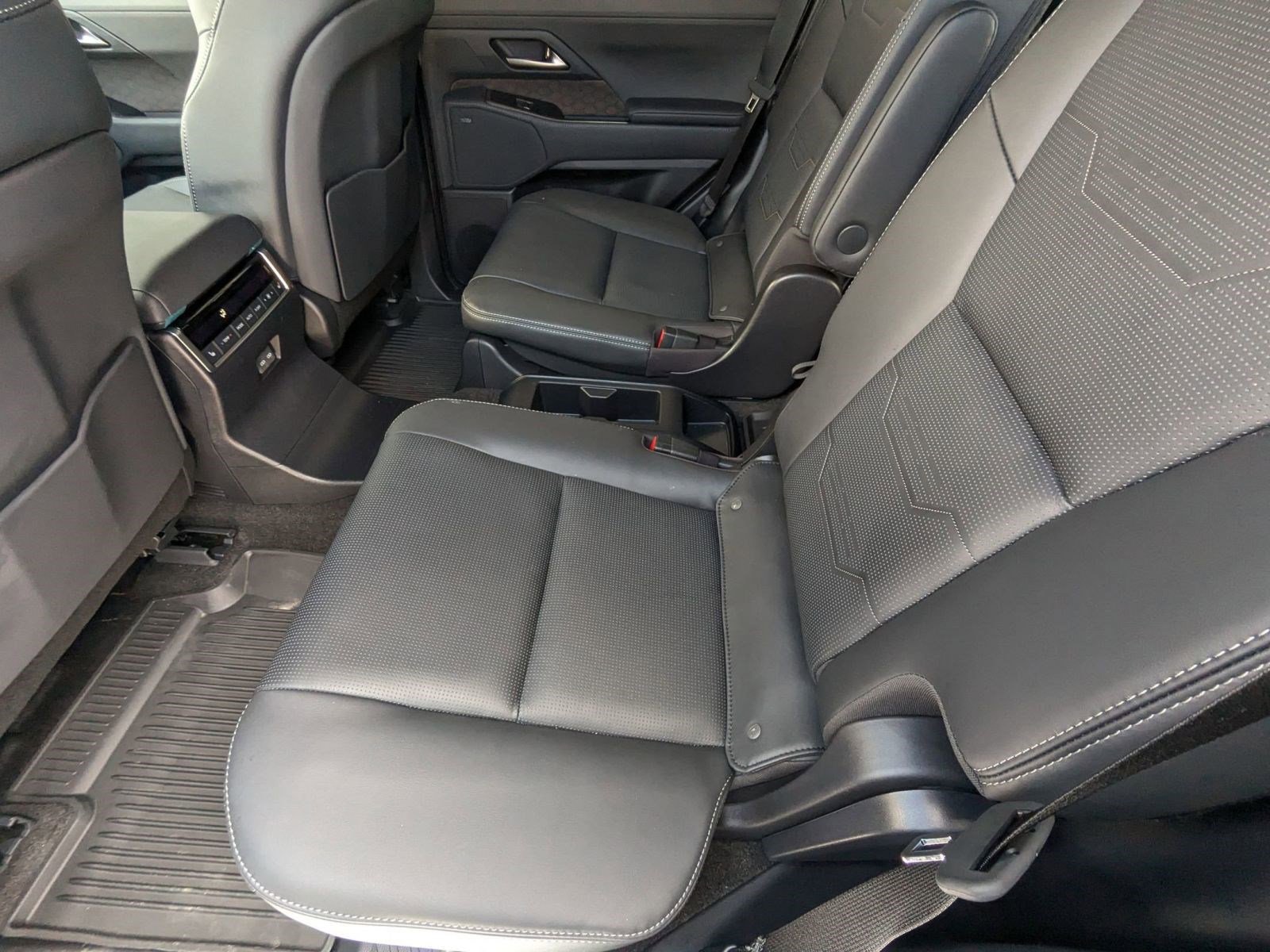 New 2026 Lexus GX 550 GX 550 Luxury image 22