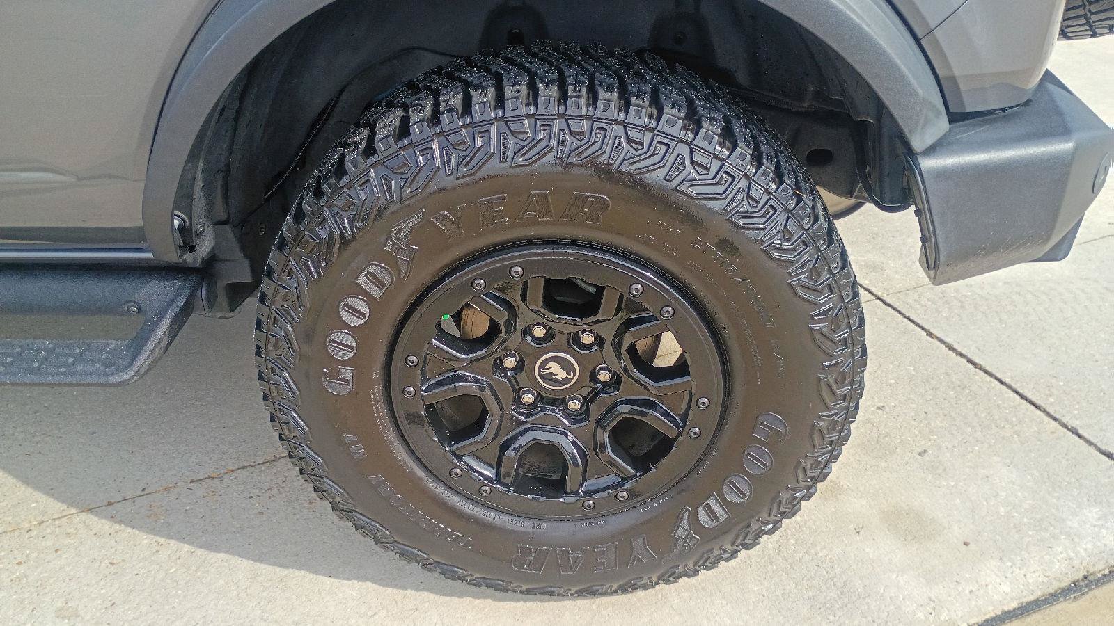 Used 2023 Ford Bronco Wildtrak AWD/4WD image 23