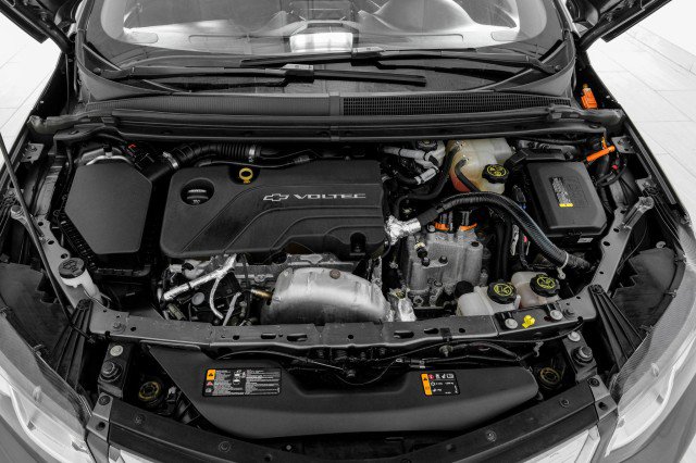 Used 2017 Chevrolet Volt LT w/ Comfort Package FWD image 49