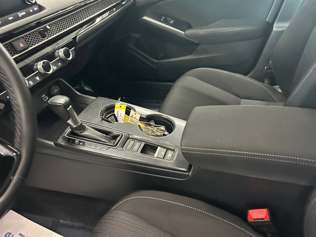 Used 2023 Honda Civic EX image 10