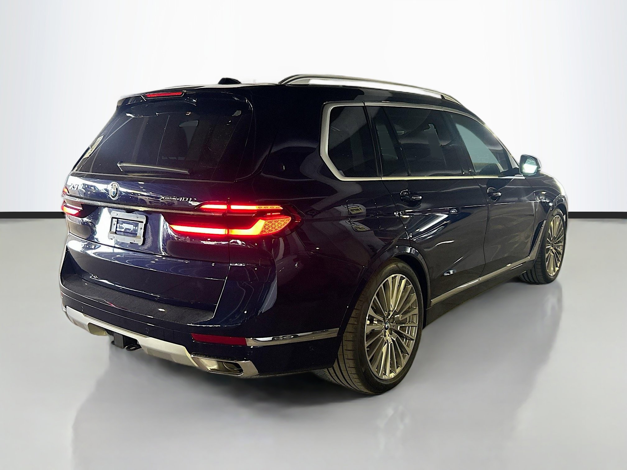 Used 2026 BMW X7 xDrive40i w/ Dynamic Handling Package image 4