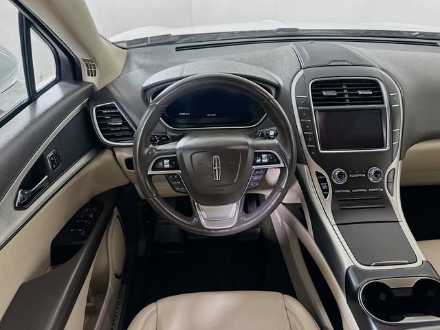 Used 2020 Lincoln Nautilus Premier w/ Equipment Group 101A AWD/4WD image 27