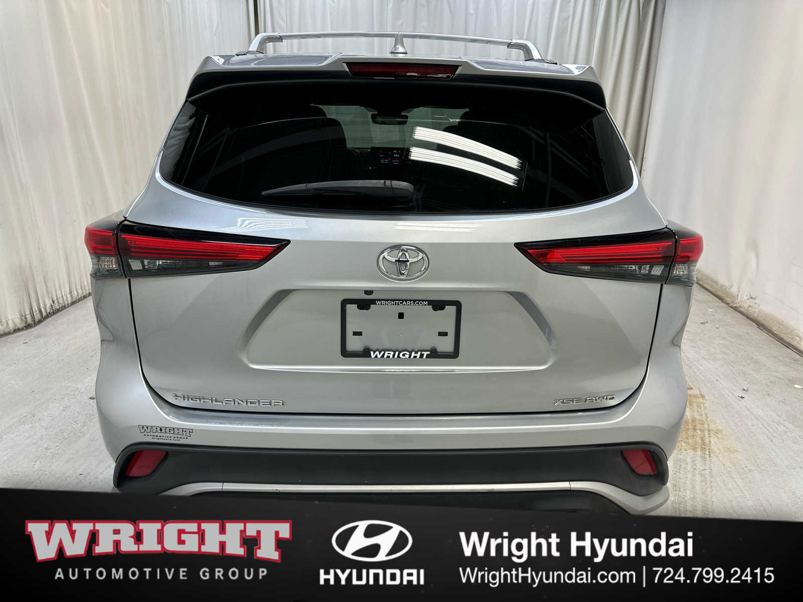 Used 2022 Toyota Highlander XSE image 5