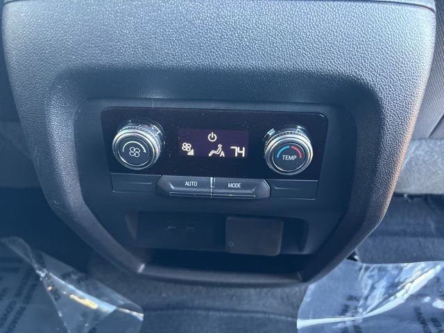 Used 2025 GMC Acadia Elevation image 29