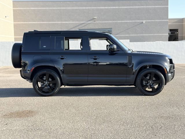 Used 2024 Land Rover Defender 110 S AWD/4WD image 28