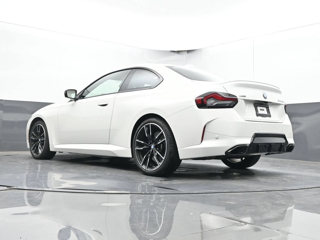 Used 2026 BMW M240i xDrive Coupe AWD/4WD image 36